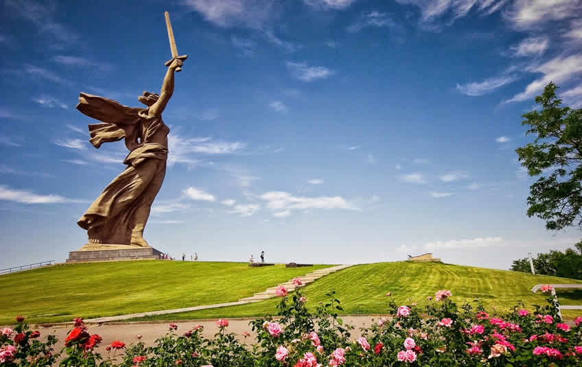  Statua della Madre Russia a Volgograd